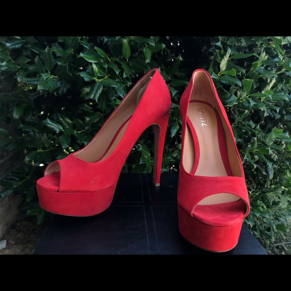 SCHUTZ Red Platform Pump (sz.8)